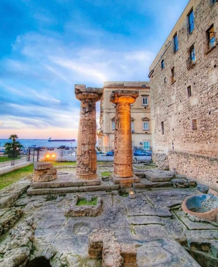 Gata Galleria Taranto Bagian luar foto